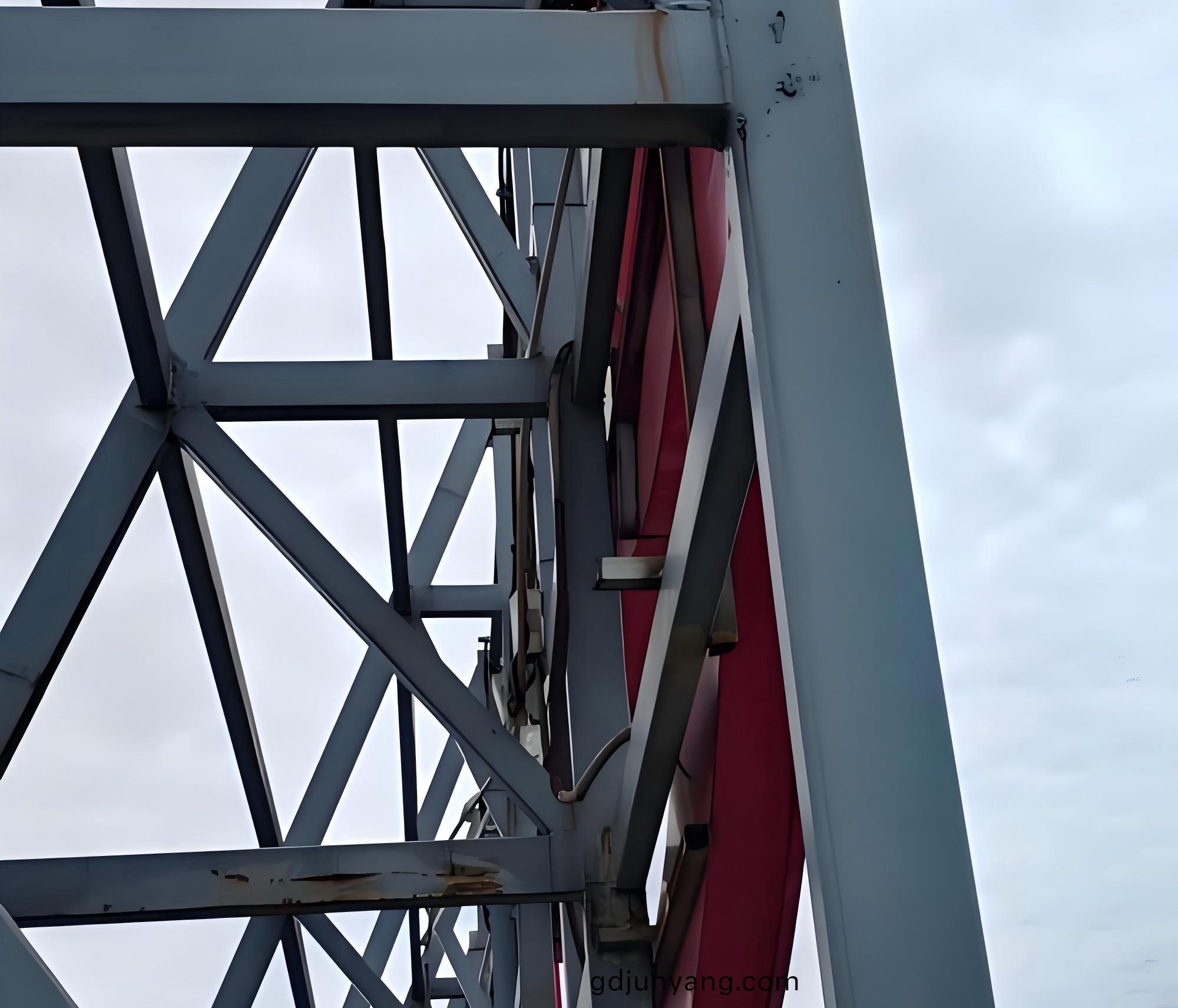 鋼(gang)結(jie)構鏽(xiu)蝕 鋼結構(gou)鏽(xiu)蝕